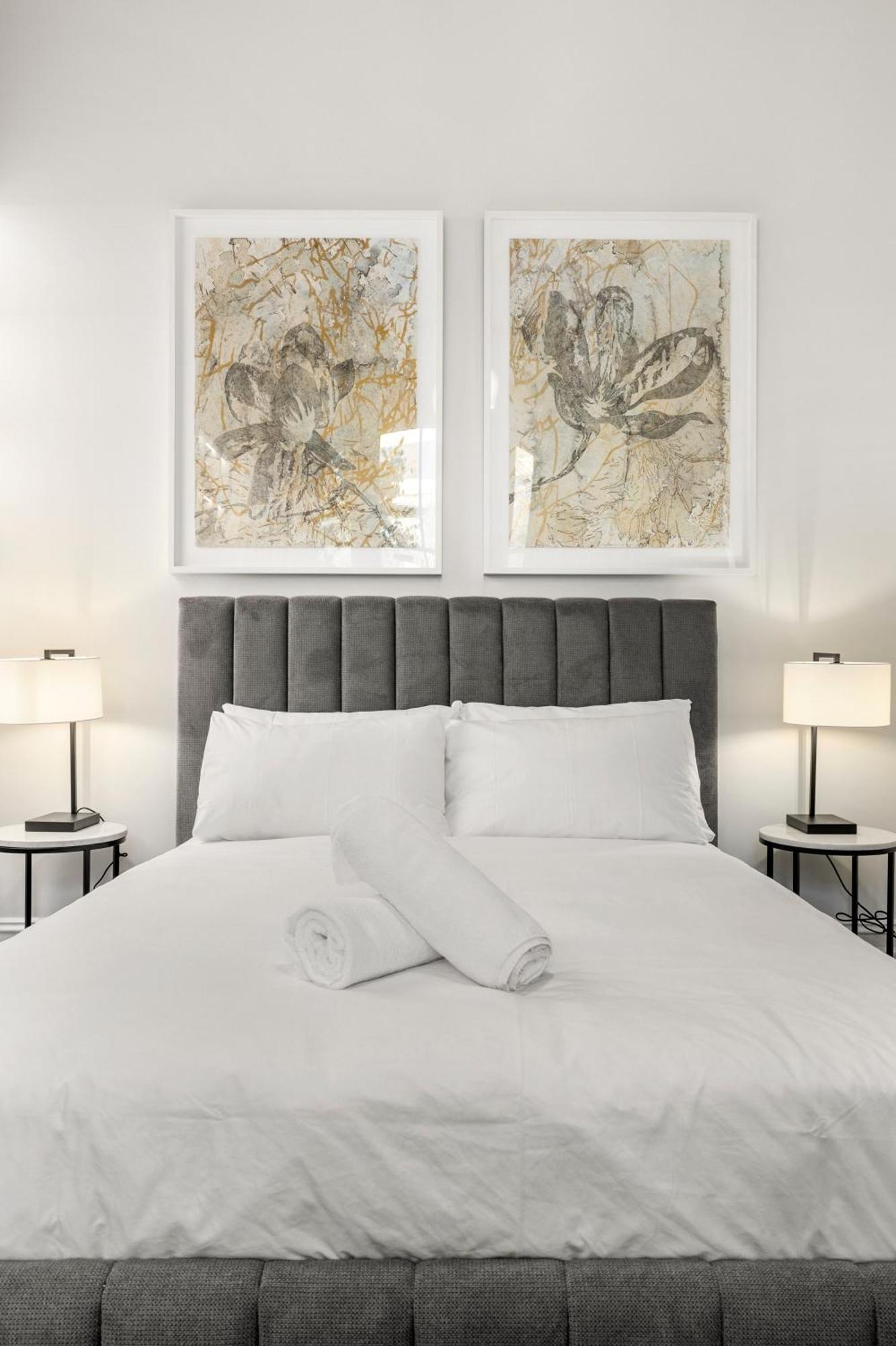 Apartment A Luxurious Heritage Retreat W. Harbour Views *