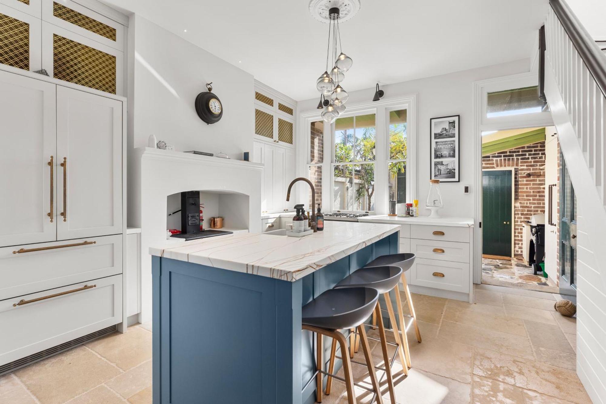 Apartment A Luxurious Heritage Retreat W. Harbour Views