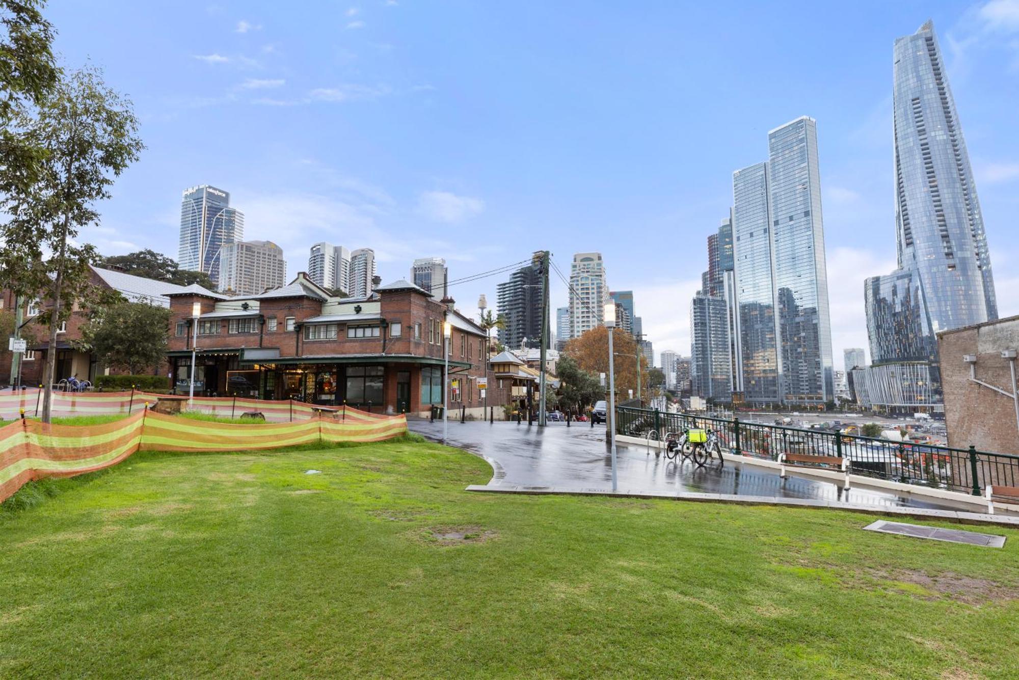 A Luxurious Heritage Retreat W. Harbour Views Apartment