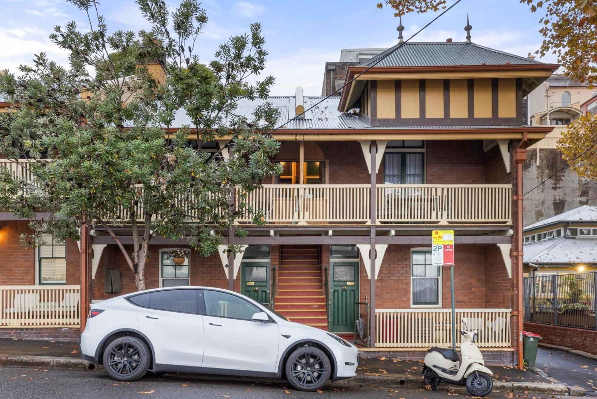 A Luxurious Heritage Retreat W. Harbour Views *